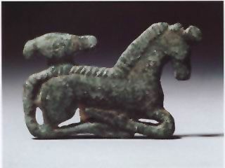 图片：马形铜饰